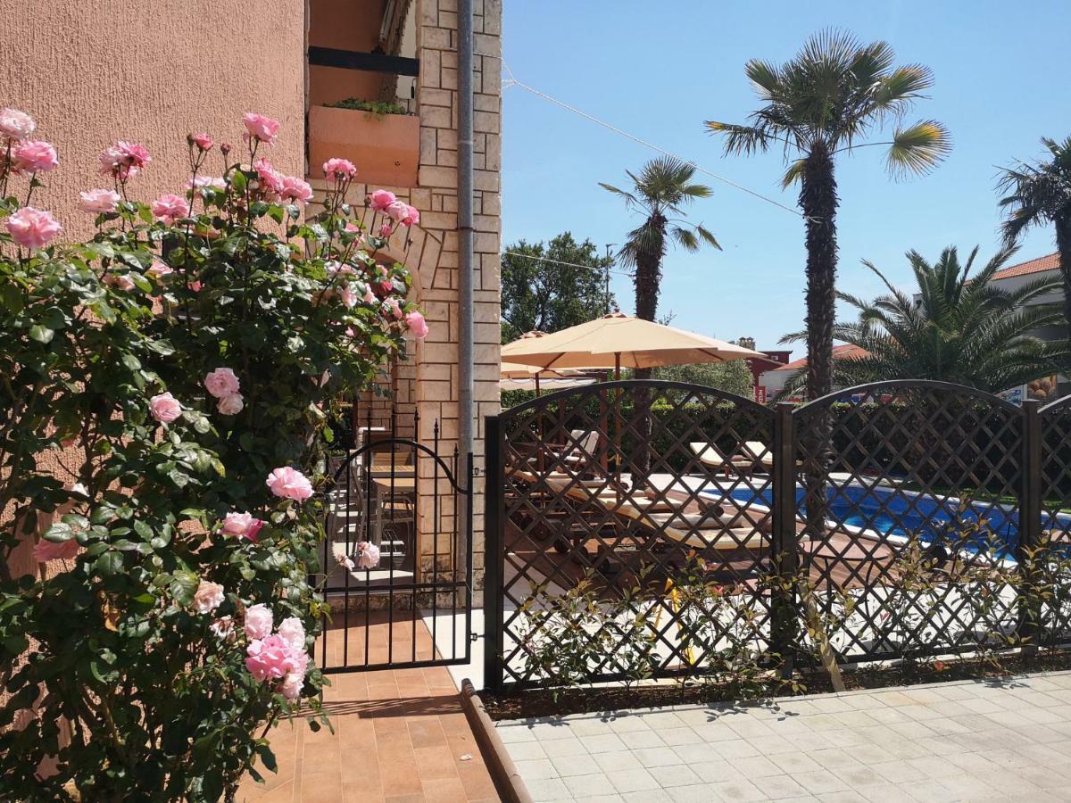 Anita Apartment 梅杜林 外观 照片